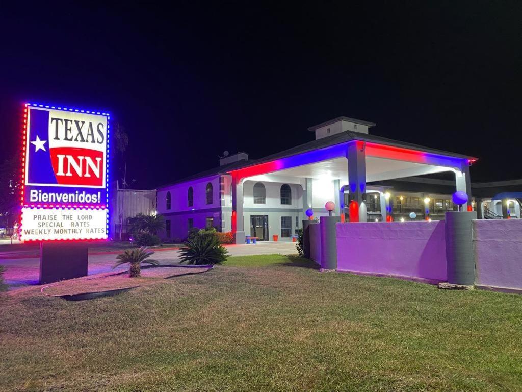 Texas Inn And Suites Raymondville Exterior foto